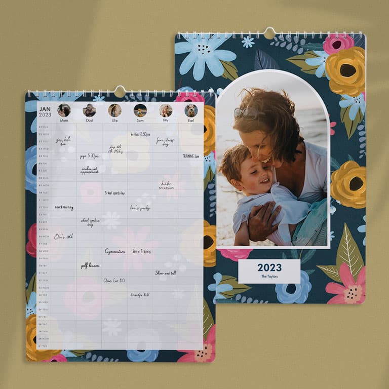 2024 Mum's Family Organiser,Week-to-view with 6 columns,wall planner  calendar